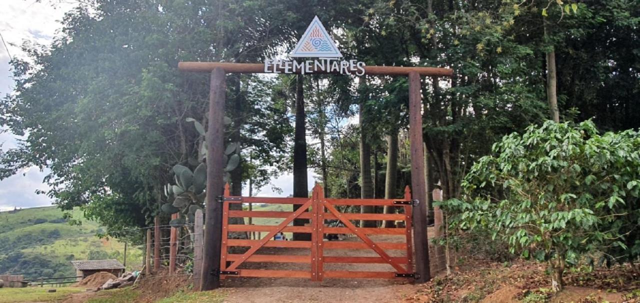 סוקורו Ellementares Guest House מראה חיצוני תמונה